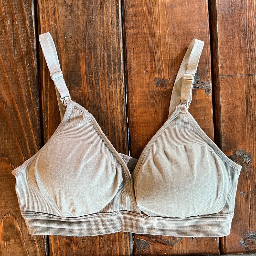 4 Maternity/Nursing Bras